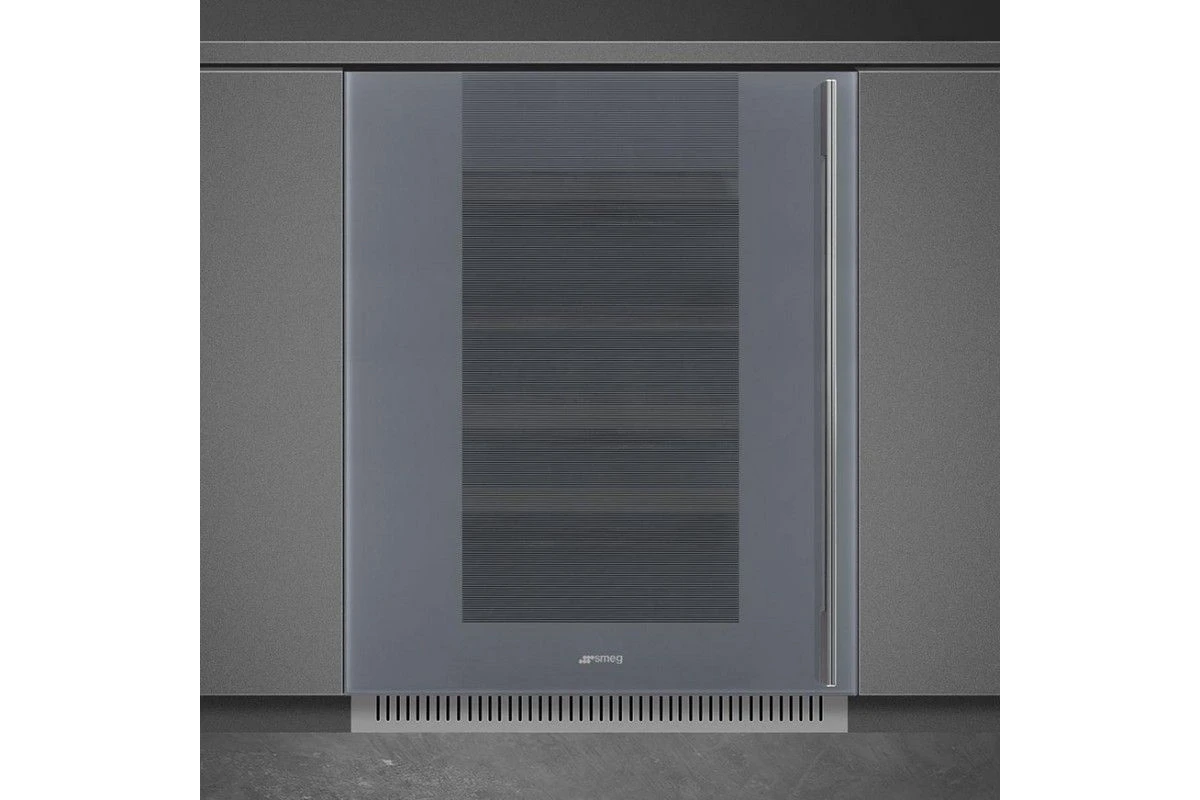 Встраиваемый холодильный шкаф для вина Smeg CVI138LS3