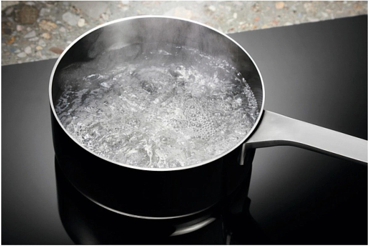 Варочная панель Electrolux IPE6492KF