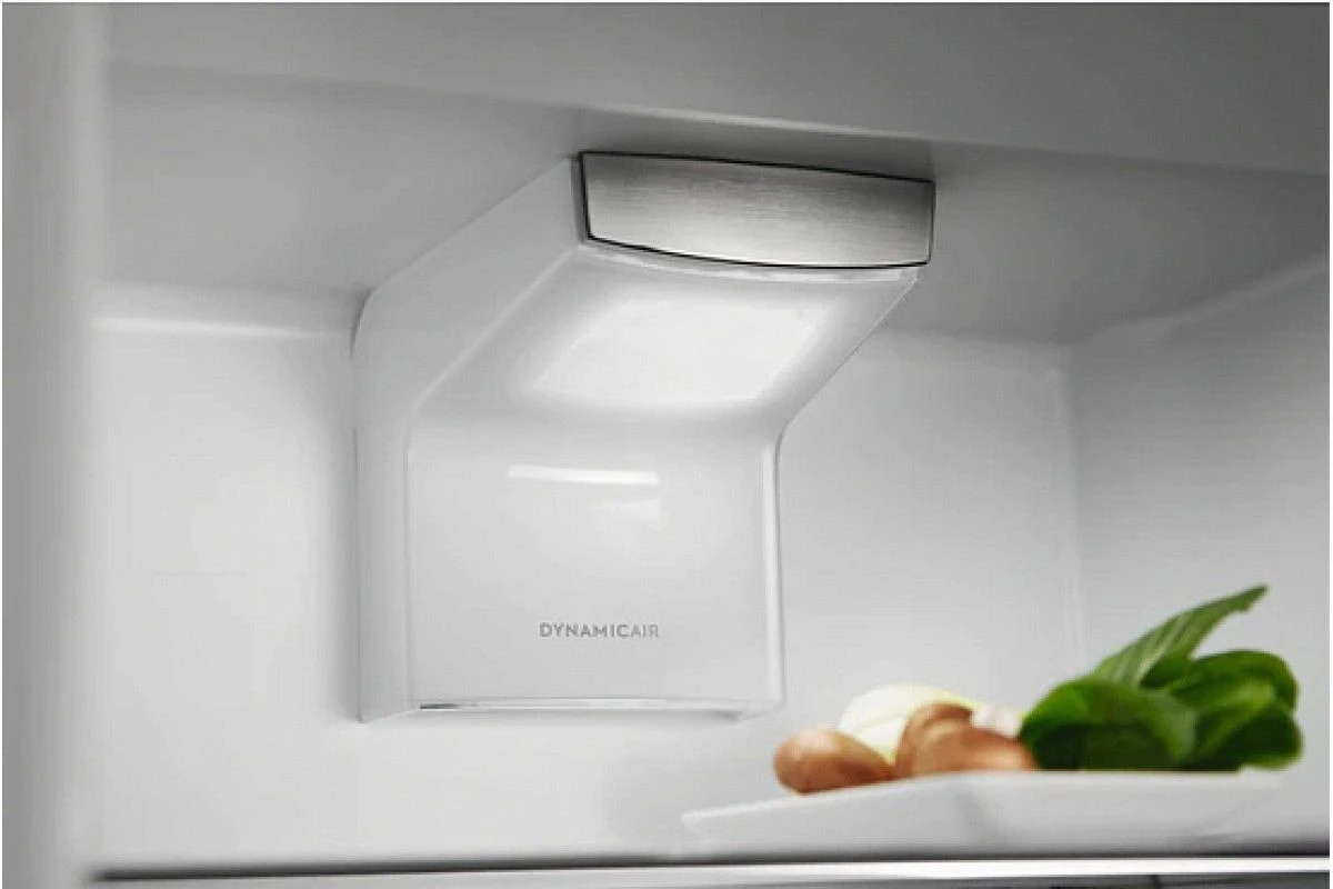 Встраиваемый холодильник Electrolux RNS6TE19S