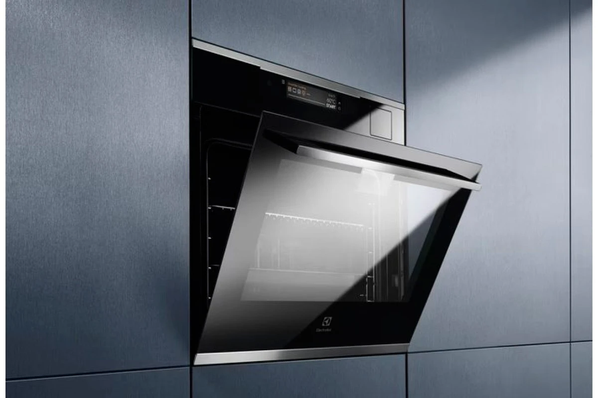 Духовой шкаф Electrolux KOAAS31CX
