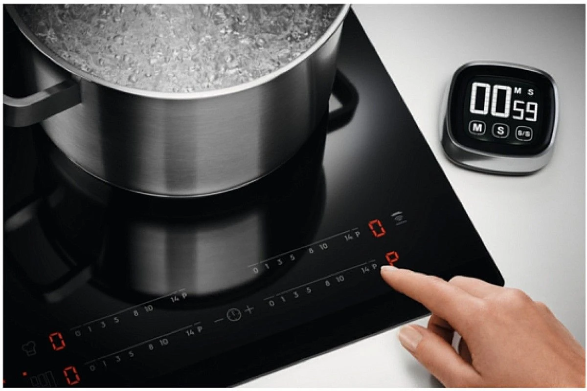 Варочная панель Electrolux HOI630MF