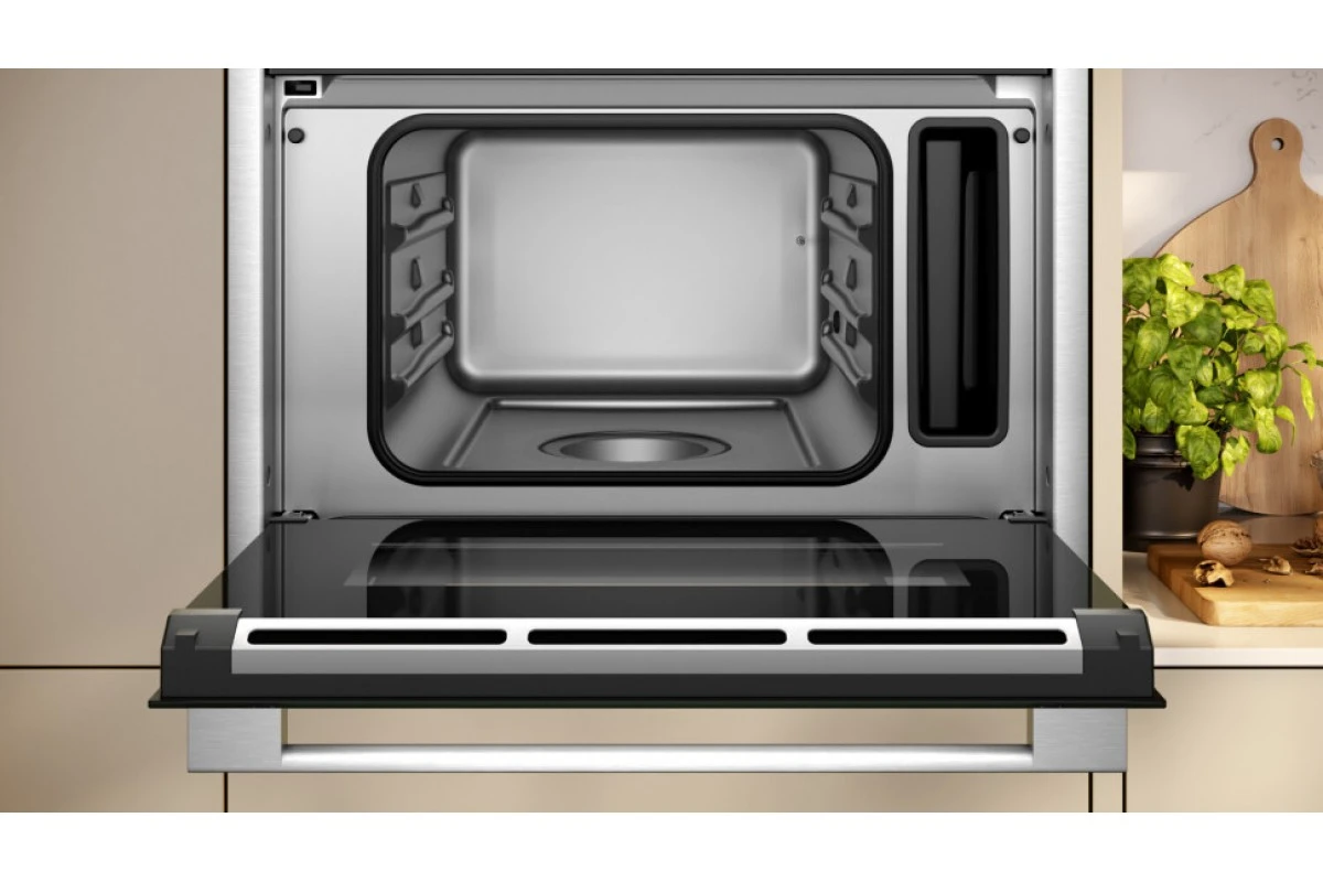 Духовой шкаф с паром Neff C24DR1XN0
