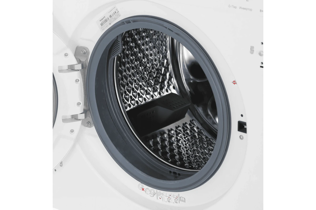 Встраиваемая стиральная машина Hotpoint с сушкой BI WDHT 8548 V