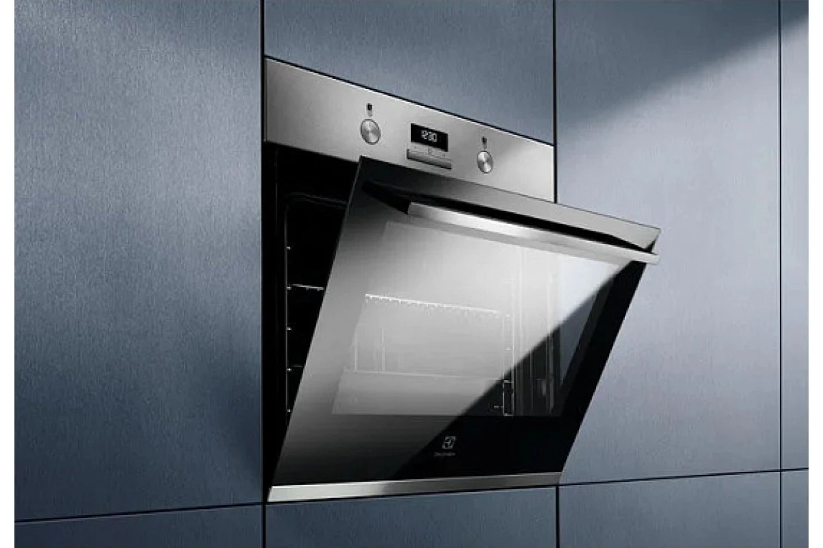 Духовой шкаф Electrolux KOF3C70X