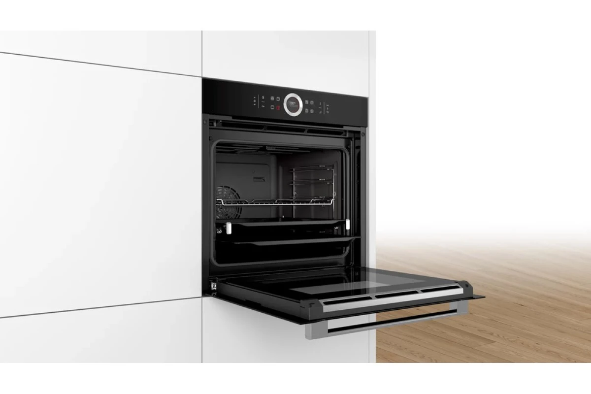 Духовой шкаф Bosch HBG655NB1