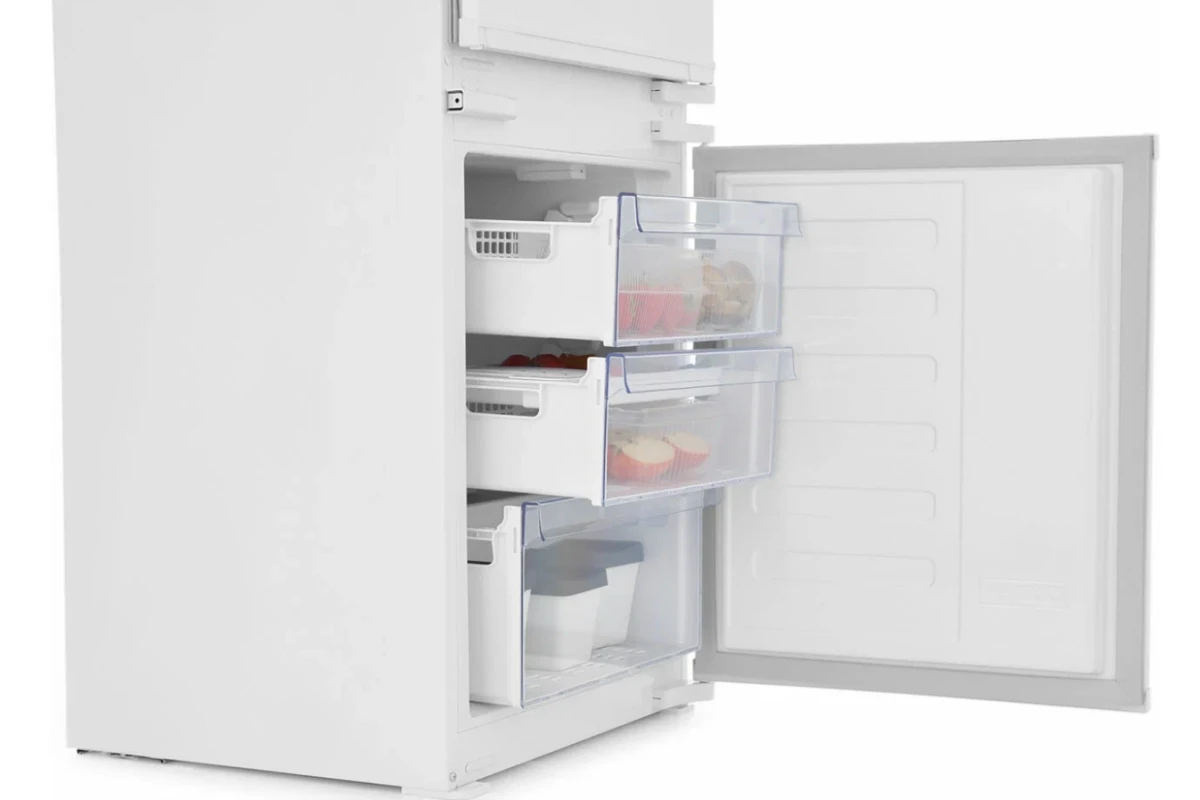Встраиваемый холодильник Beko BCHA2752S