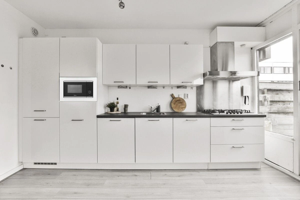 Встраиваемая микроволновая печь печь Midea MI72170X