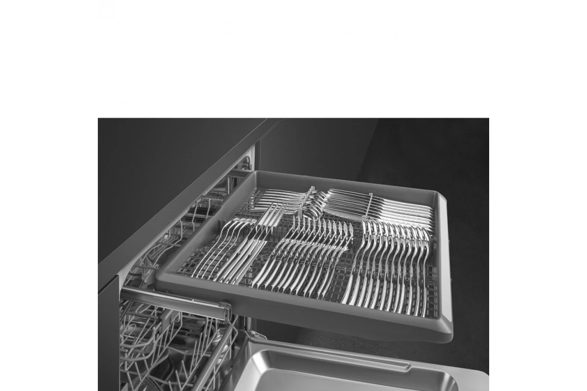 Полностью встраиваемая посудомоечная машина Smeg ST4533CIN