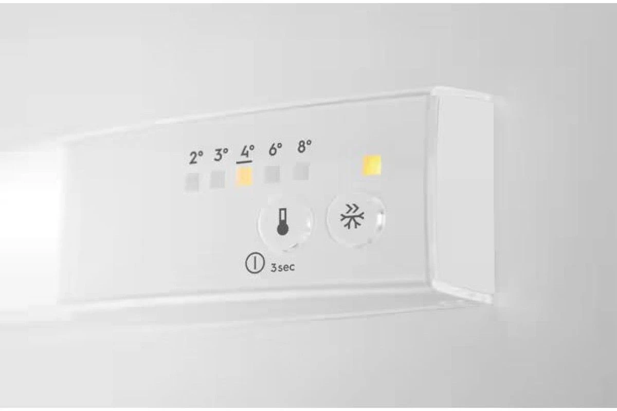 Встраиваемый холодильник Electrolux RNT2LF18S