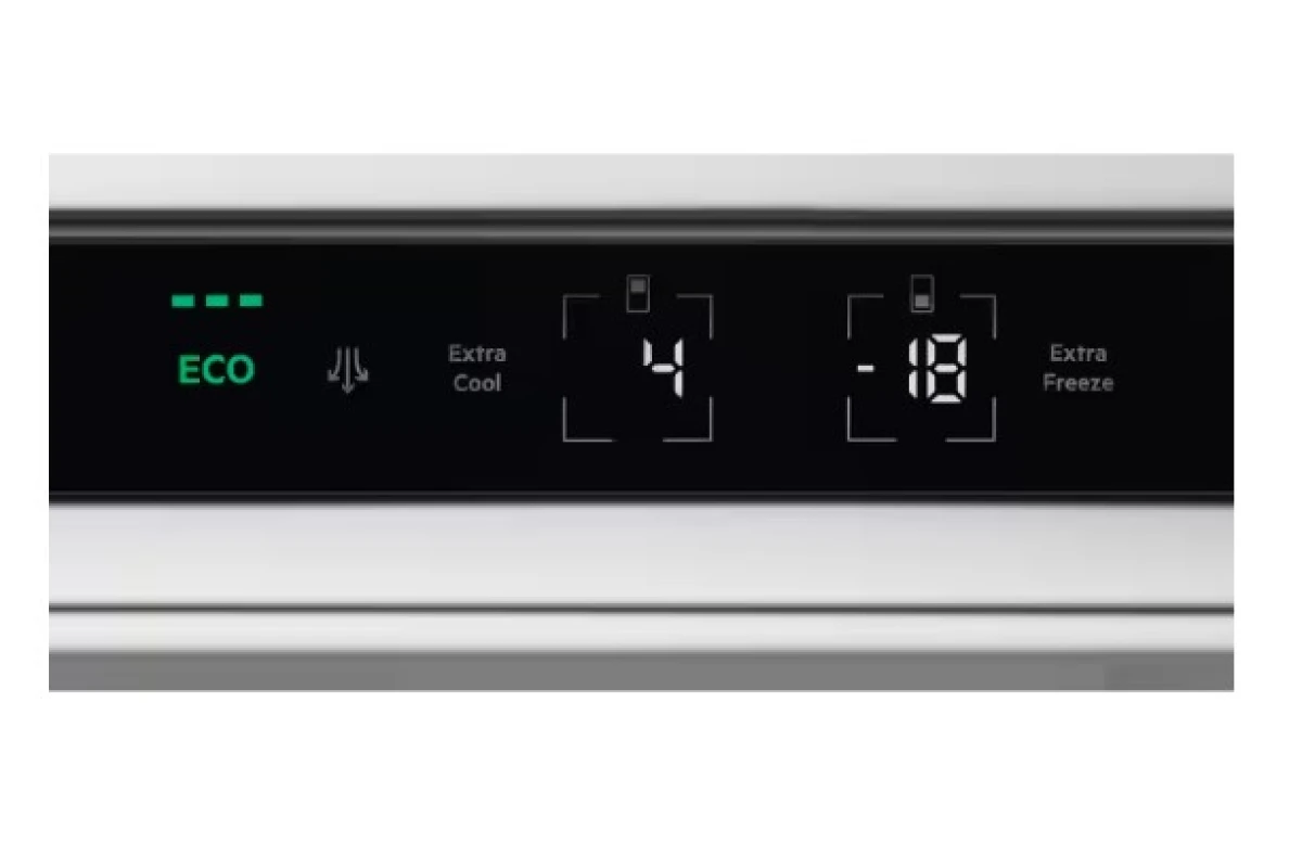 Встраиваемый холодильник Electrolux ENG7TE75S