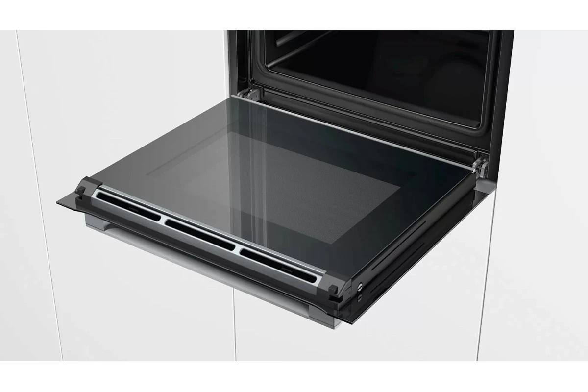 Духовой шкаф Bosch HBG675BS1