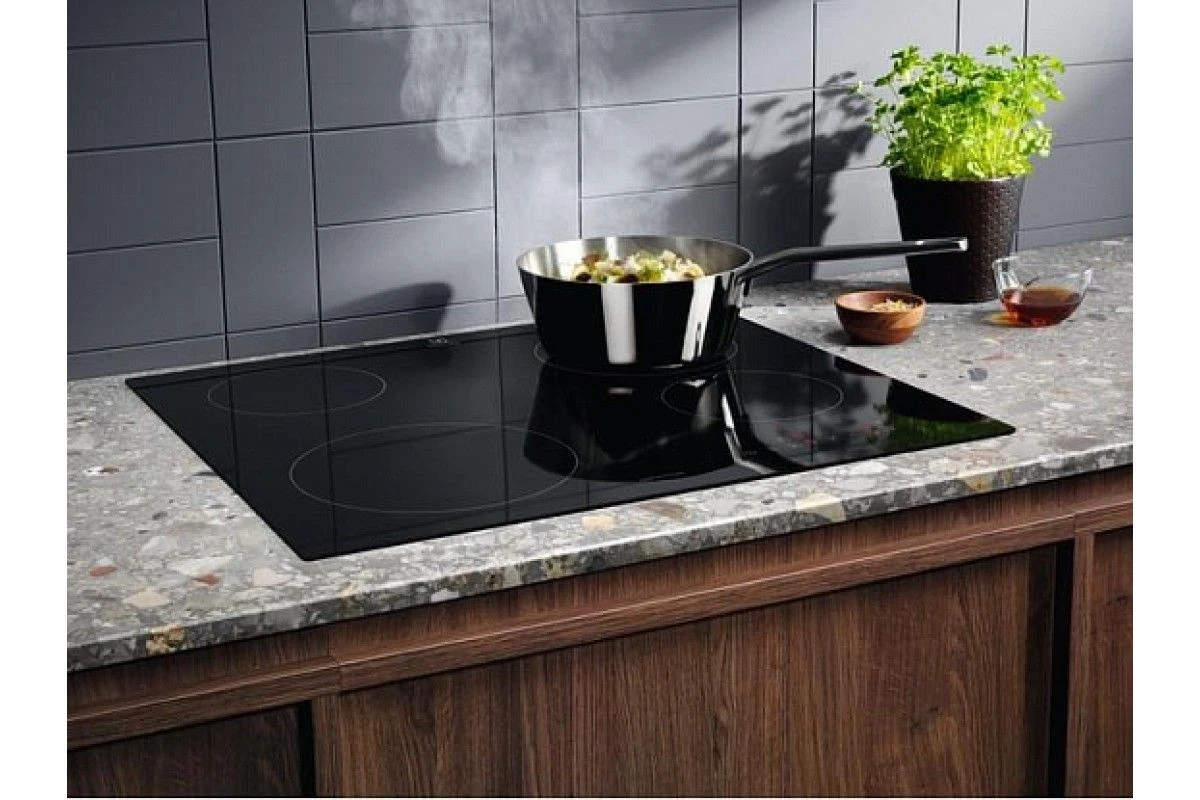 Варочная панель Electrolux LIB60420CK
