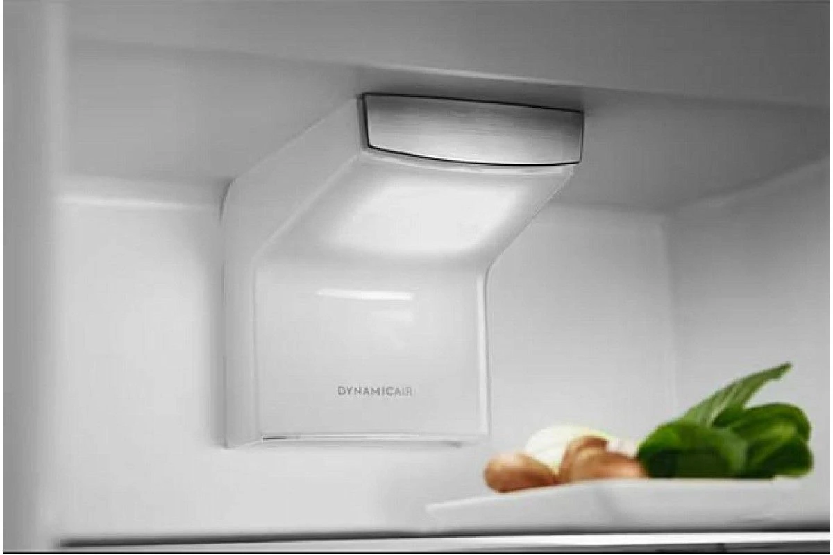 Встраиваемый холодильник Electrolux ENT8TE18S3