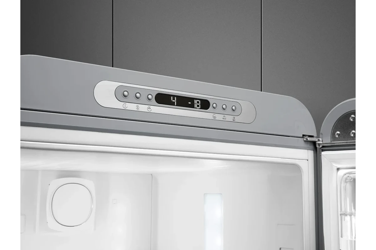 Холодильник Smeg FAB32RSV6