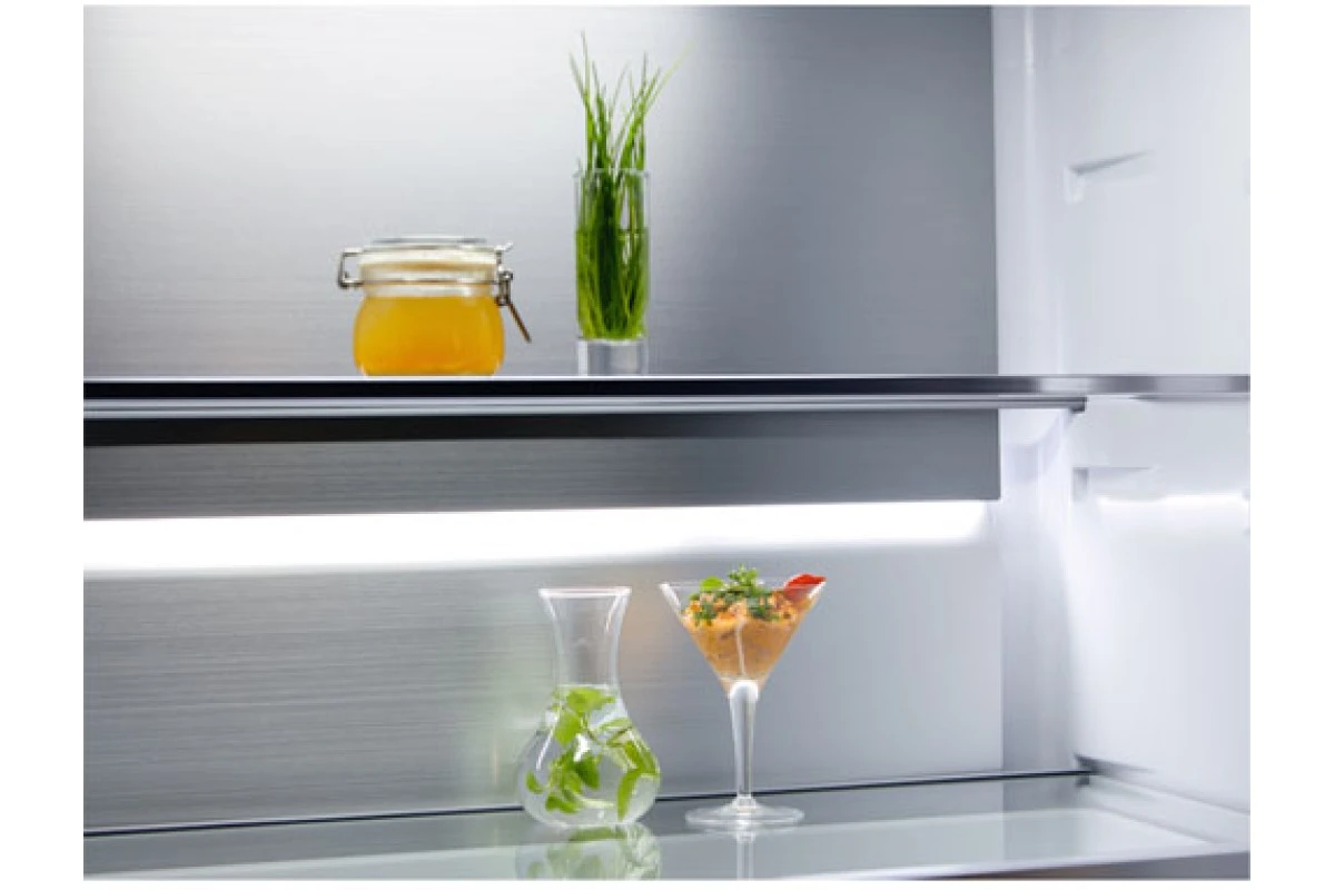 Многокамерный холодильник Electrolux ELT9VE52U0