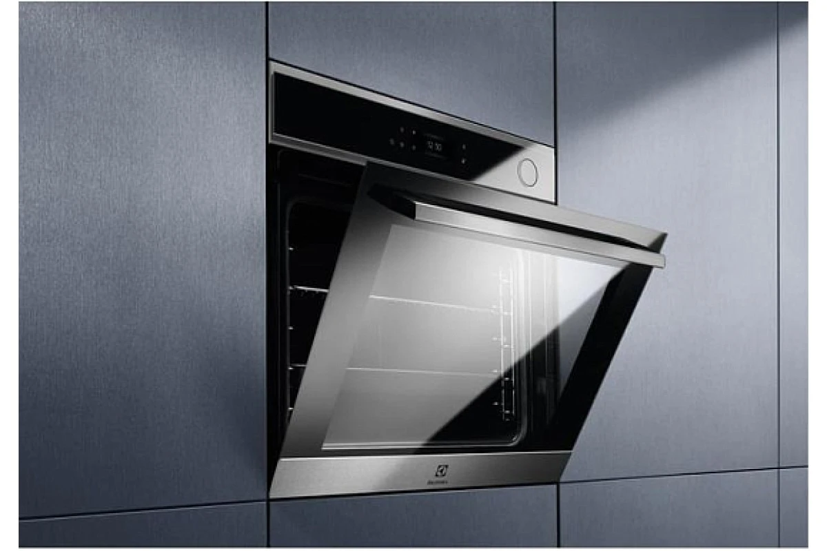Духовой шкаф Electrolux EOC8P39WX