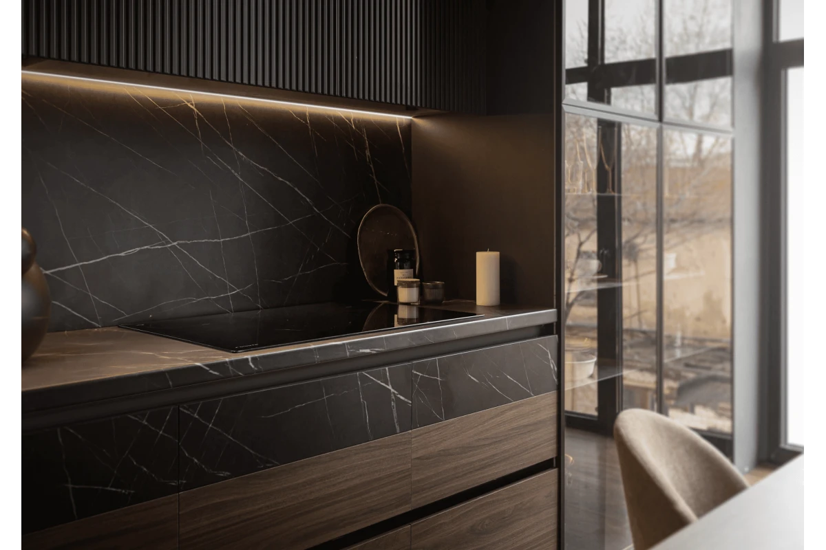 Индукционная варочная панель Casarte CASHY85RWJVB