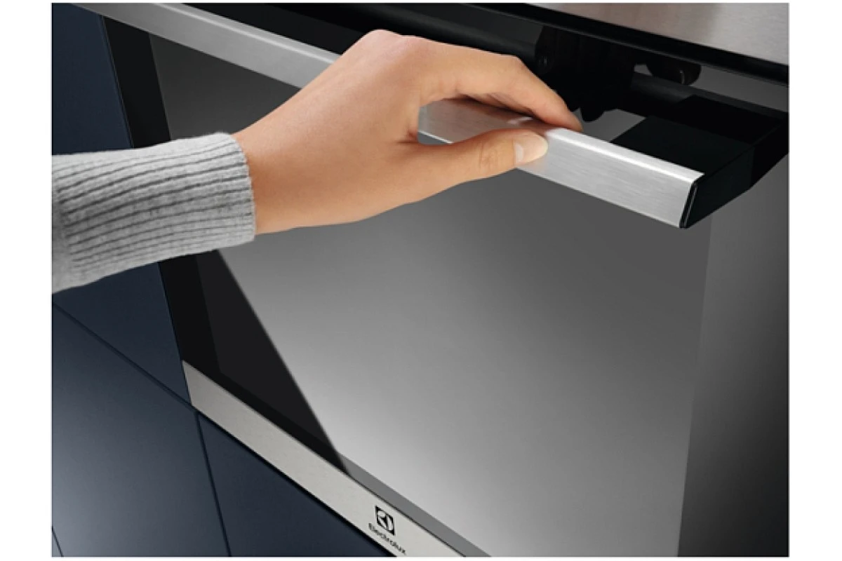 Духовой шкаф Electrolux EOH3H00BX