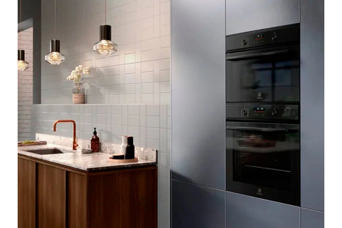 Духовой шкаф Electrolux EOC6P77H