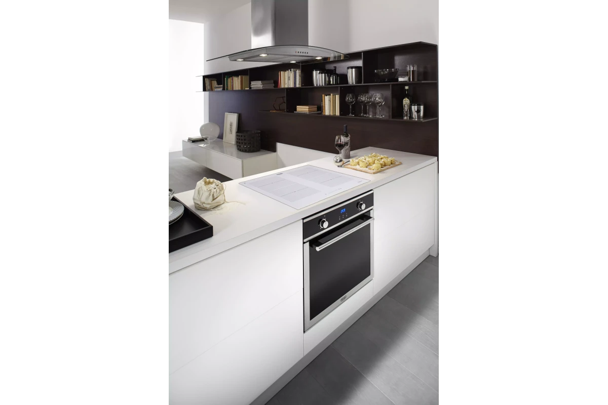 Индукционная варочная поверхность DeLonghi PIND 5 B