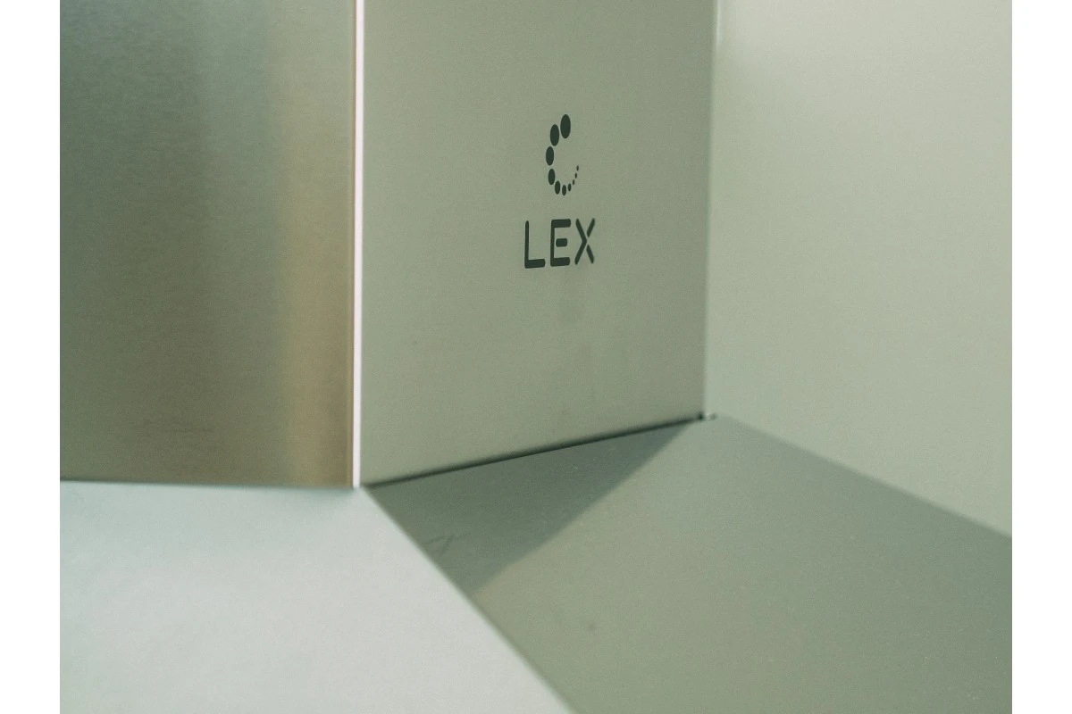 Купольная кухонная вытяжка LEX Basic 600 Inox