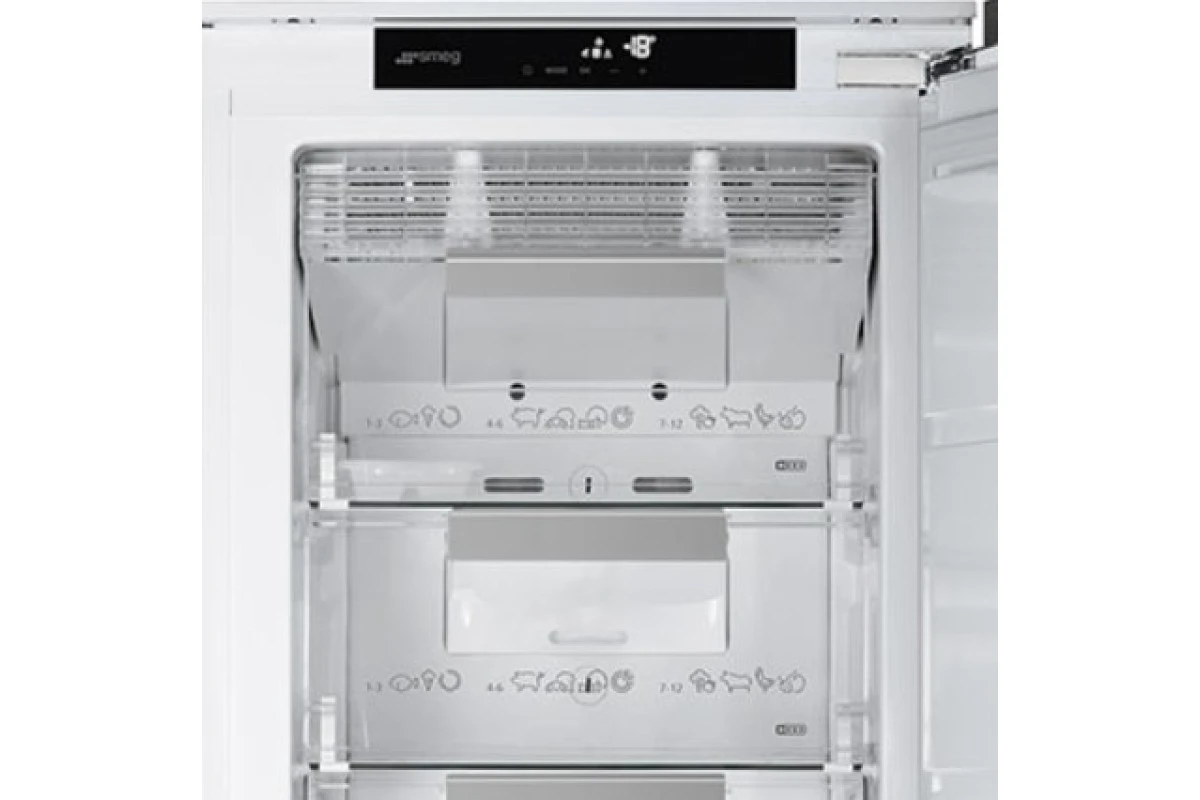 Встраиваемая морозильная камера Smeg S8F174DNE