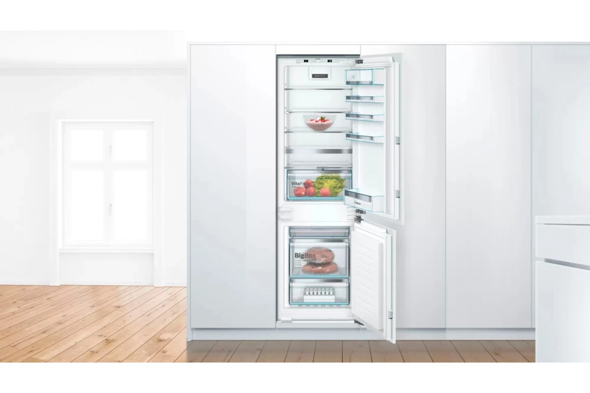 Встраиваемый двухкамерный холодильник Bosch KIN86AFF0