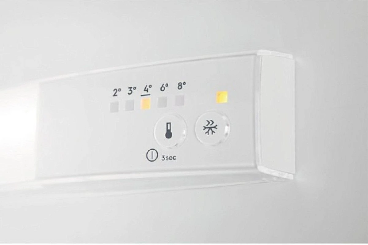 Встраиваемый холодильник Electrolux LND5FE18S