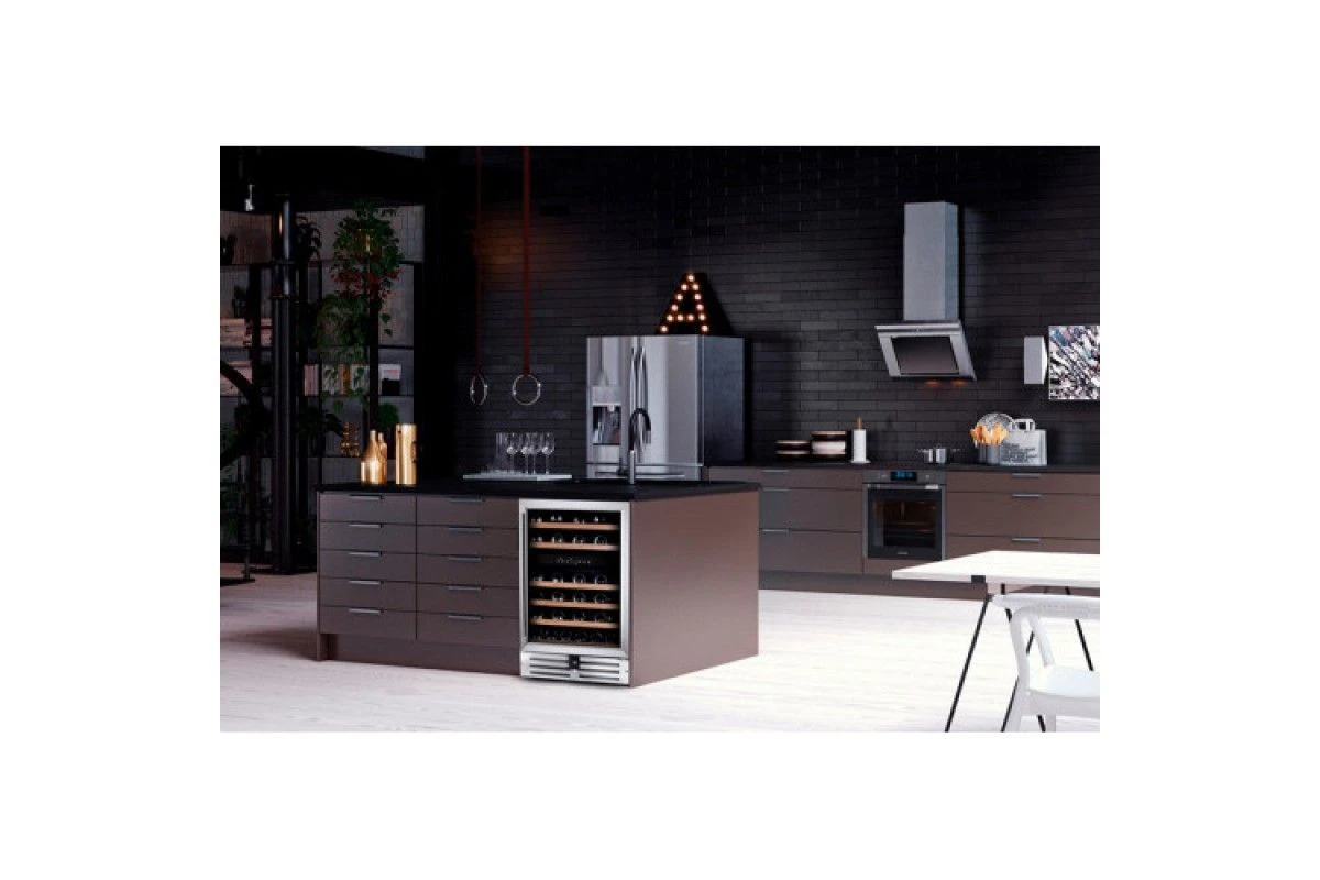 Винный шкаф Temptech VWCR46DS