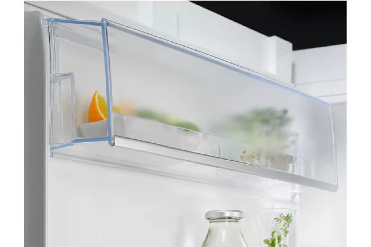 Холодильник Electrolux LRS2DE39W