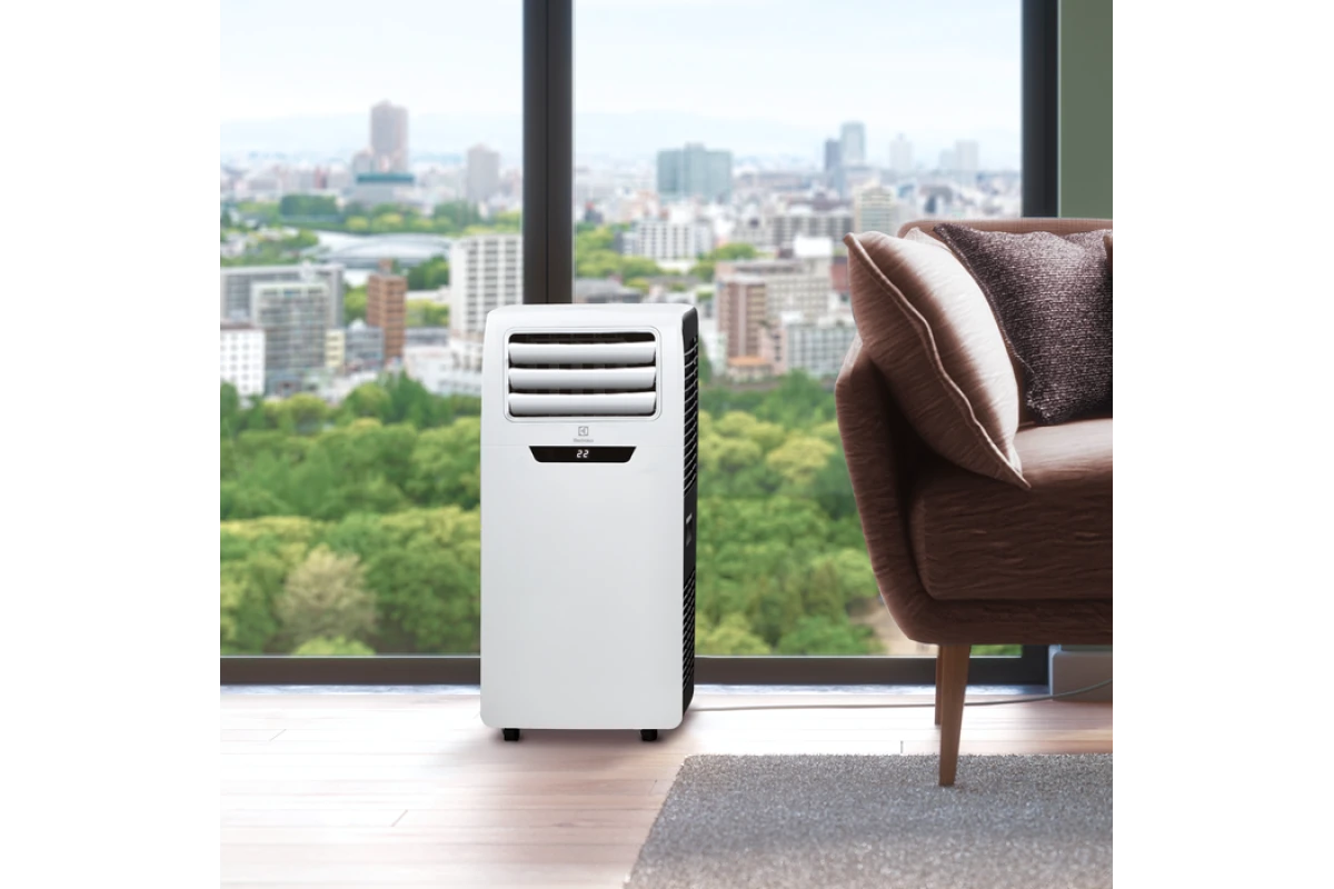 Мобильный кондиционер Electrolux Manhattan EACM-09 FM/N3