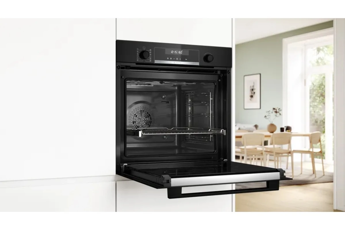 Духовой шкаф Bosch HBG578EB3