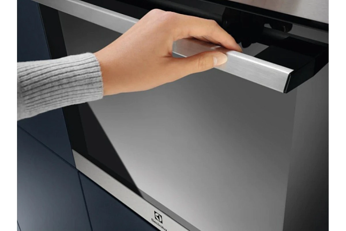 Духовой шкаф Electrolux OEH3C00BX