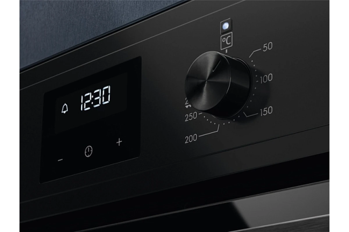 Электрический духовой шкаф Electrolux EOF3C50H