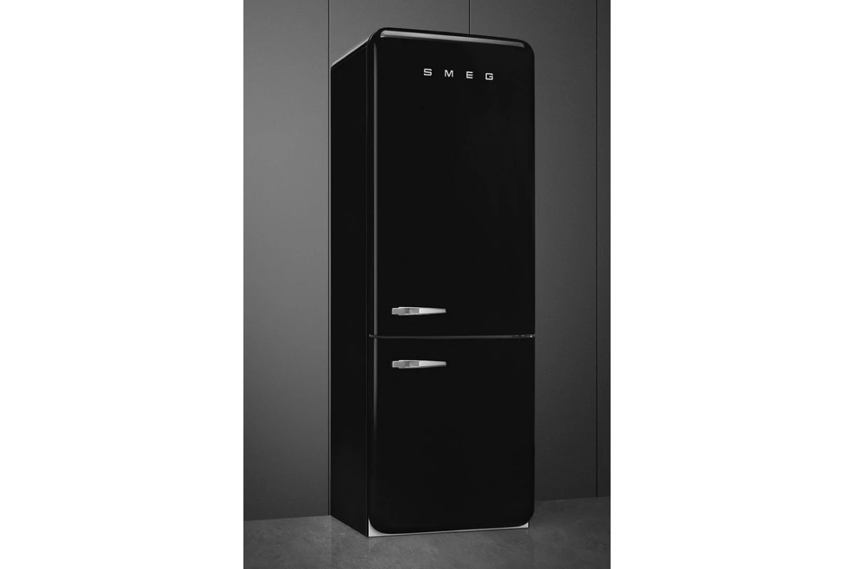 Холодильник Smeg FAB38RBL5
