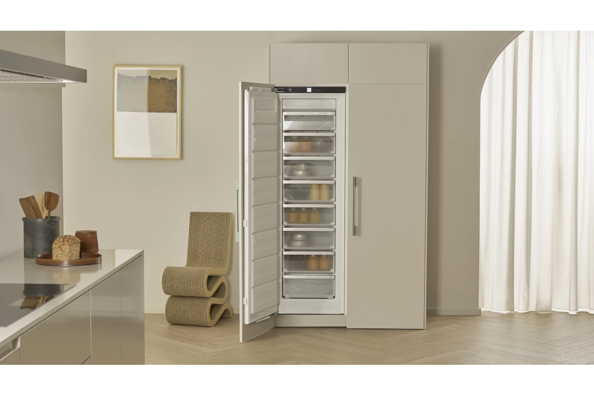Встраиваемая морозильная камера V-ZUG Freezer V4000 178N FR4T-53008
