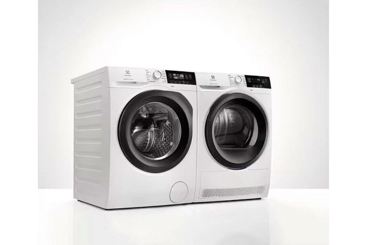 Стиральная машина Electrolux EW8F328SP