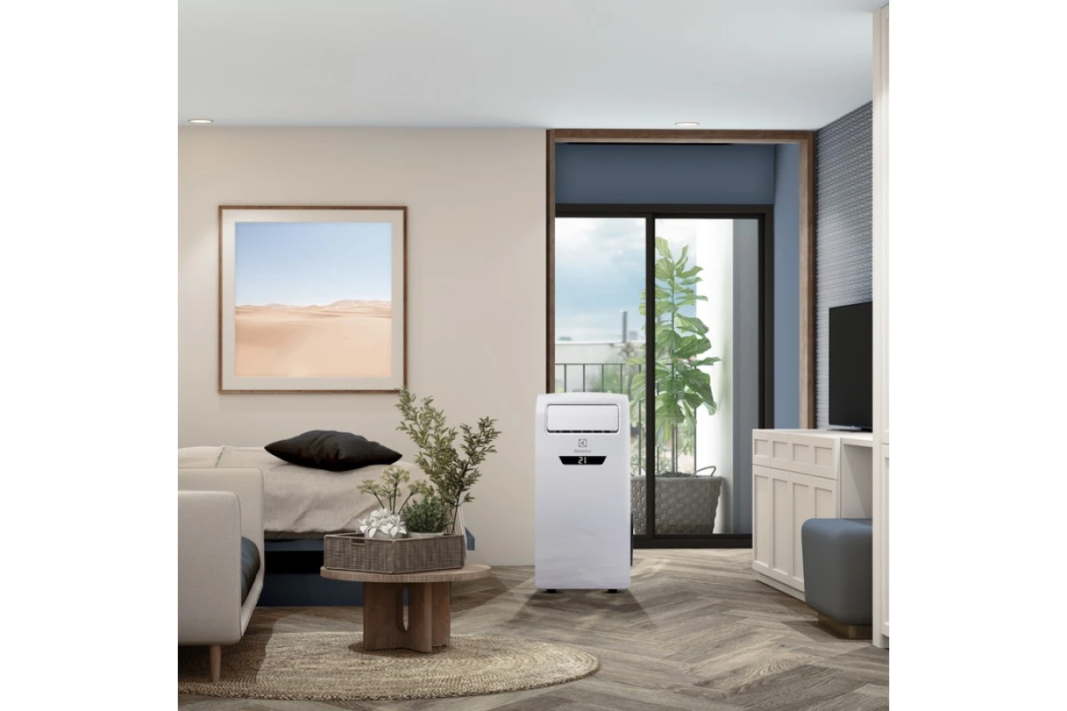 Мобильный кондиционер Electrolux Manhattan EACM-14 FM/N3