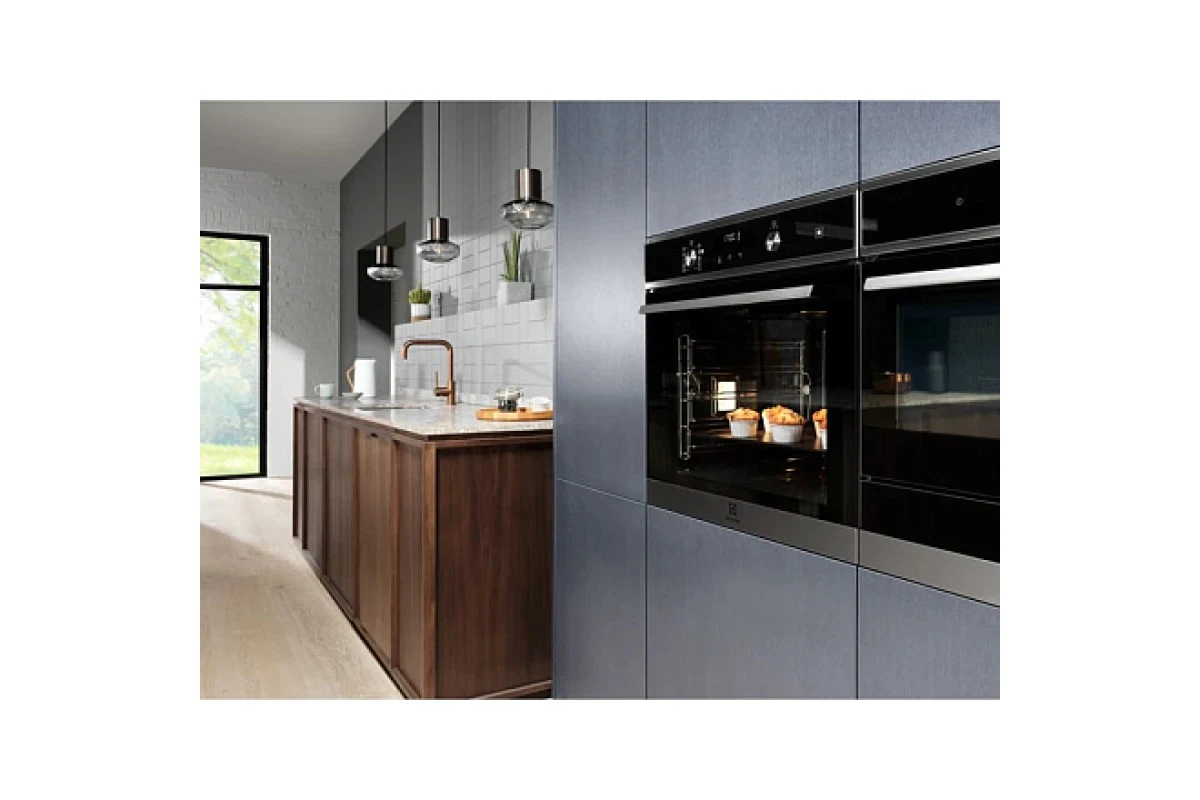 Духовой шкаф Electrolux EOF5C50BZ