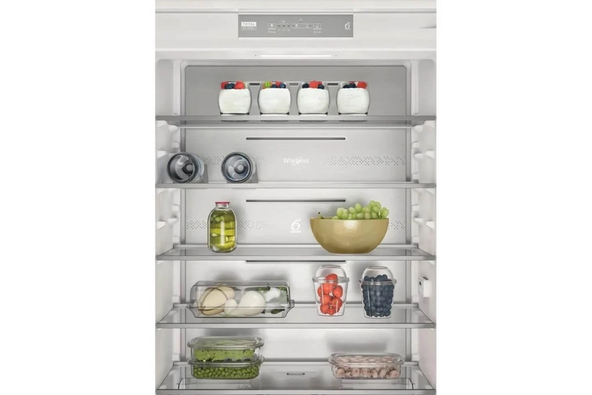 Встраиваемый холодильник Whirlpool WH SP70 T122