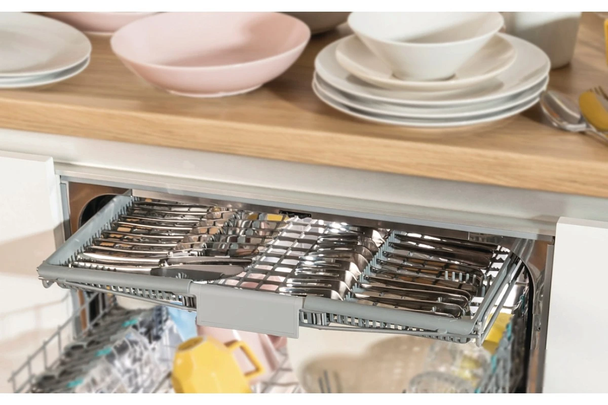 Встраиваемая посудомоечная машина Gorenje GV 643E90