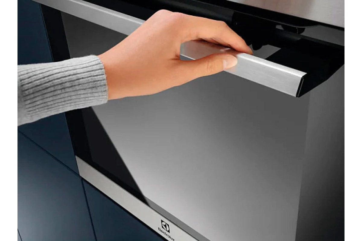 Духовой шкаф Electrolux EOF4P56X