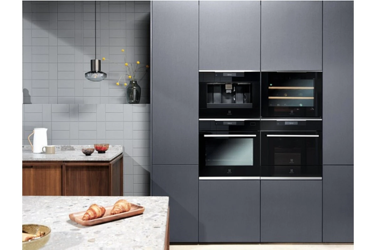 Духовой шкаф Electrolux OKA9S31WX