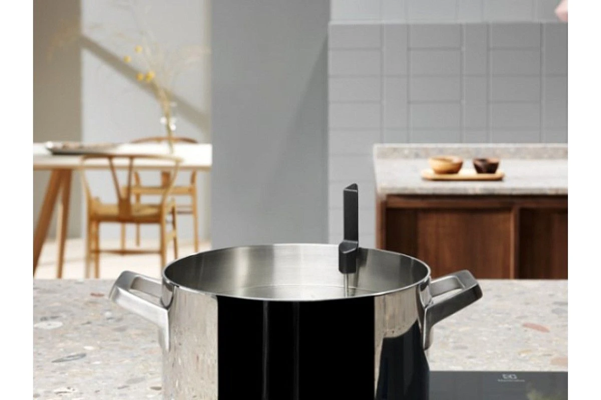 Варочная панель Electrolux EIS8648