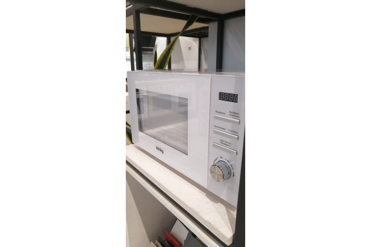 Микроволновая печь Korting KMO 820 GW