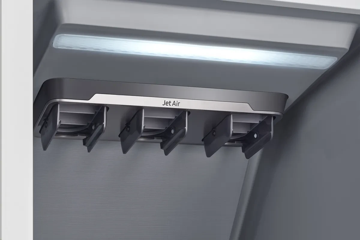 Паровой шкаф для ухода за одеждой Samsung DF60R8600CG