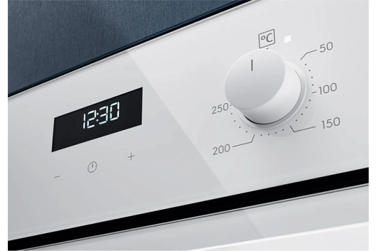 Духовой шкаф Electrolux EOF5C50BV