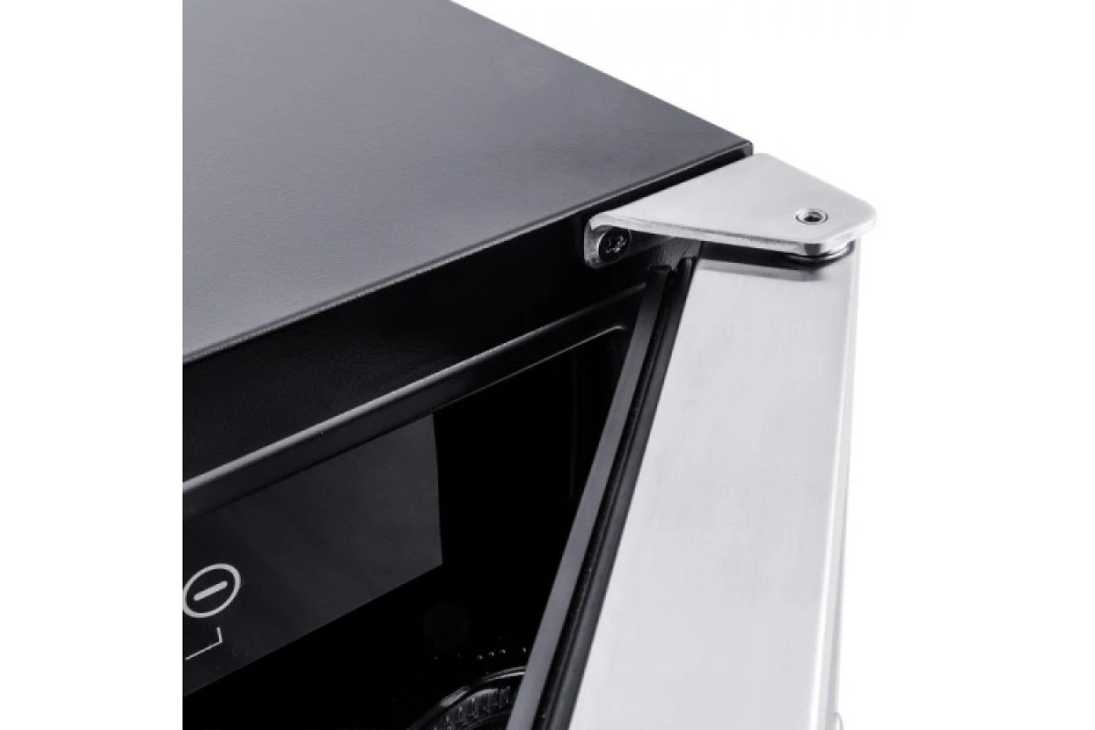 Винный шкаф Temptech WPQ38SCB