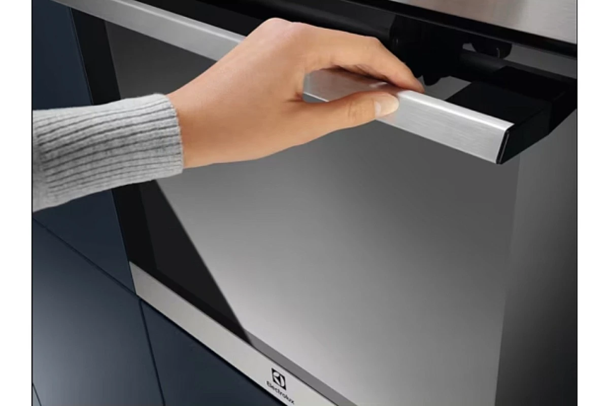 Духовой шкаф Electrolux EOD3H70X
