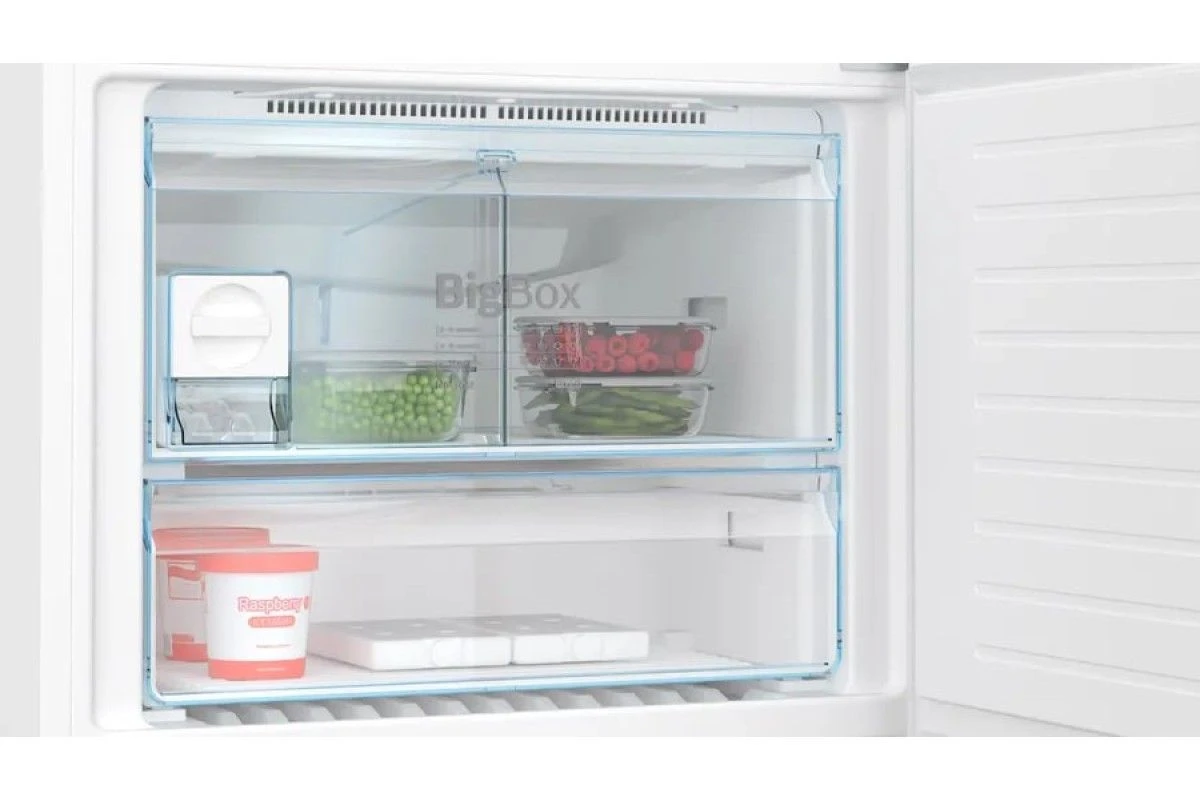 Двухкамерный холодильник Bosch KGD86AW31U